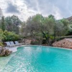 Porto-Vecchio, Piccovaggia, bergerie avec piscine à débordement, 4 chambres, vue dégagée, proche plage de Palombaggia