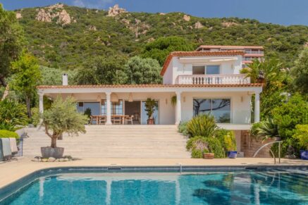 Ajaccio, Route des Sanguinaires, Villa vue mer, 5 chambres, Piscine, Plage à pied