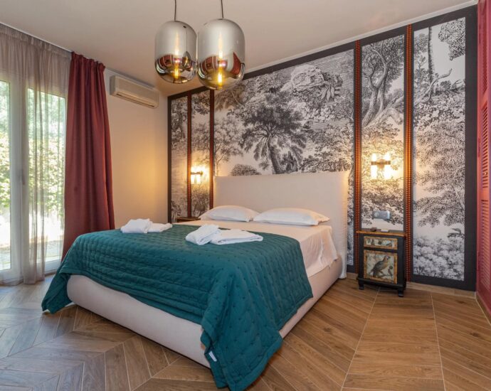 Ajaccio, Route des Sanguinaires, Villa vue mer, 5 chambres, Piscine, Plage à pied