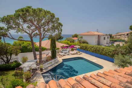 Ajaccio, Route des Sanguinaires, Villa vue mer, 5 chambres, Piscine, Plage à pied