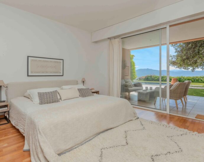 Ajaccio, Salario, Villa vue mer, 4 Chambres, Piscine, proche plage