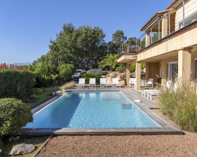 Porto -Vecchio, Arasu, Cirindinu, Villa vue mer panoramique, 3 chambres, piscine chauffée, proche plage