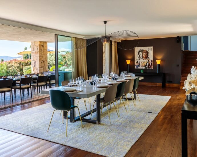 Private domain of Punta d’Arasu, 8 bedroom villa, walking distance to the beach and sea view, Sainte Lucie RL314, Villa Santa Lucia