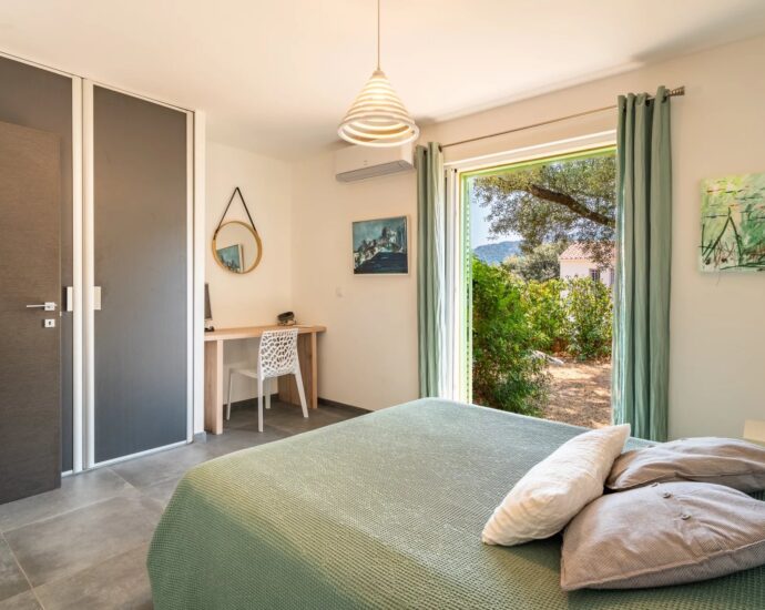 Monticello, villa 4 Chambres, piscine, vue mer, proche plage