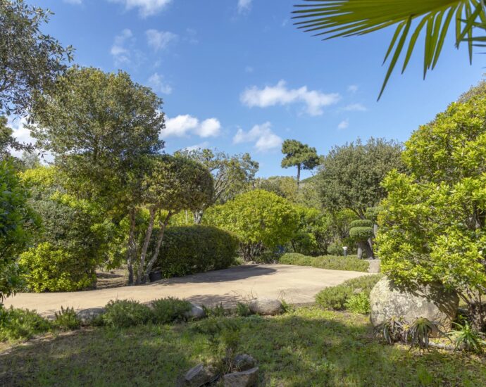 Porto Vecchio, Domaine de Cala Rossa, villa 2 chambres, proche plage