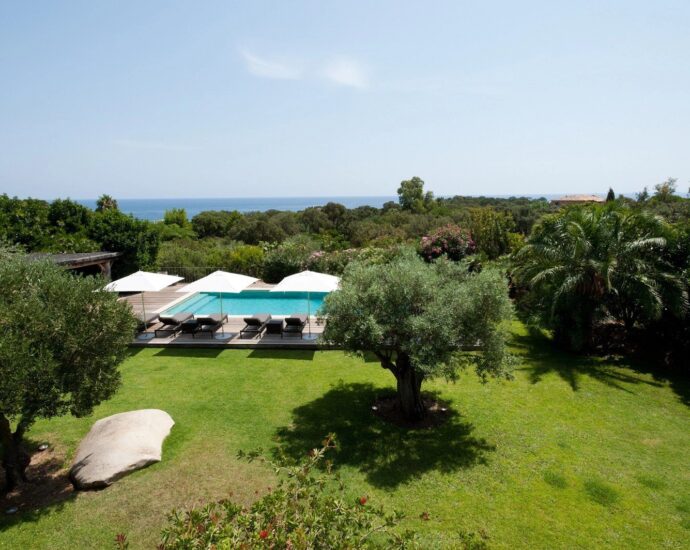 Domaine privé de Punta d&rsquo;Arasu, Villa vue mer 7 chambres, piscine, plage à pied