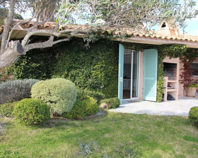 Cala Rossa, Domaine de la Tour, Villa vue mer panoramique, 6 chambres, piscine, plage à pied