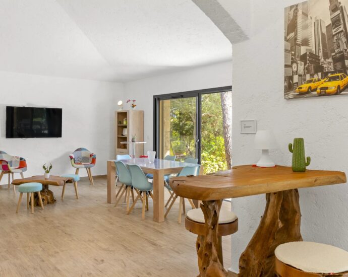 Porto Vecchio, Domaine de Cala Rossa, villa 2 chambres, proche plage