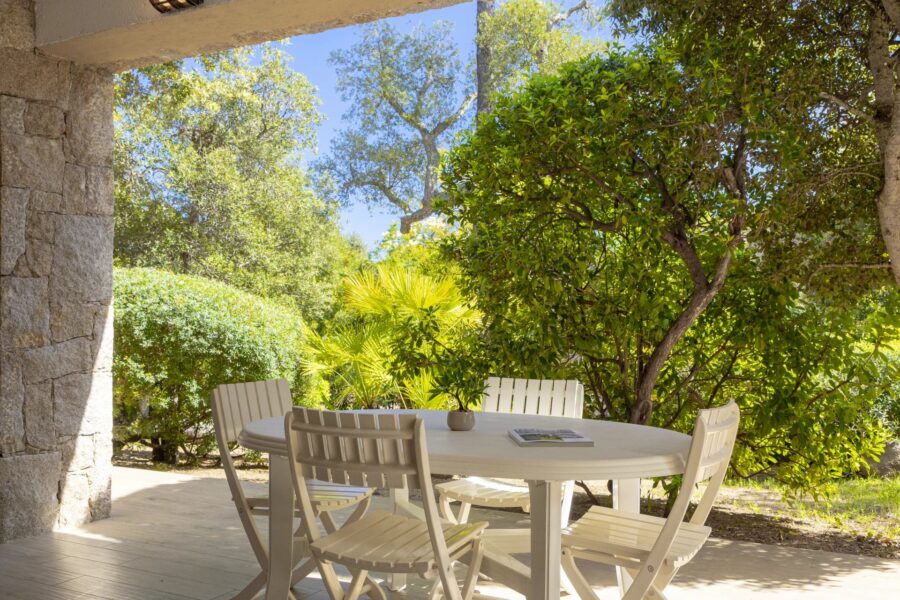 Porto Vecchio, Domaine de Cala Rossa, villa 2 chambres, proche plage