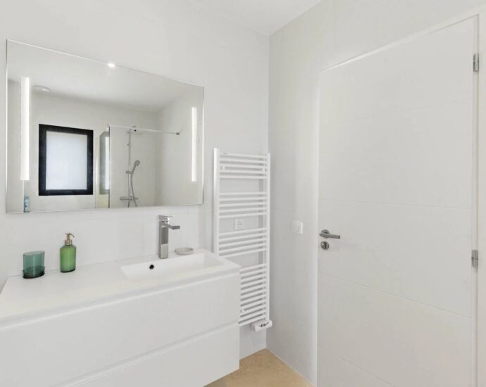 Porto-Vecchio, Arasu, Saint-Cyprien, villa d’architecte, 7 chambres, piscine, plage à pieds