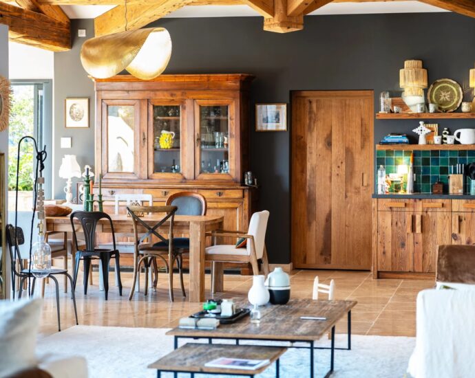 Exclusivité, Valinco, Villa d&rsquo;architecte, 7 chambres, Piscine, Vue mer panoramique, Proche plages