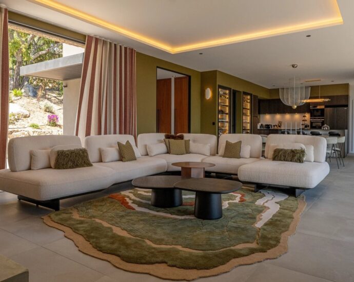 Caramontino, sea-view Hôtel Villa with panoramic views, 7 bedrooms, swimming pool, jacuzzi, fitness room, walking distance to the beach