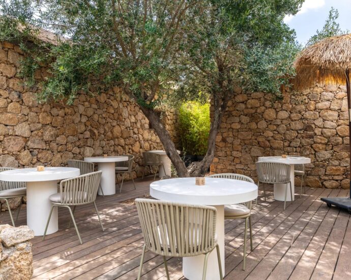 Exclusivité, Bonifacio, hôtel 4 étoiles, 10 suites privatives, piscine