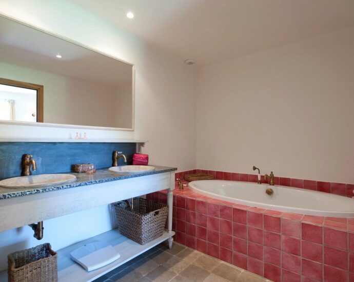 Domaine privé de Punta d&rsquo;Arasu, Villa vue mer 7 chambres, piscine, plage à pied