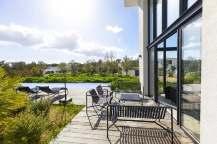 Porto-Vecchio, Arasu, Saint-Cyprien, villa d’architecte, 7 chambres, piscine, plage à pieds