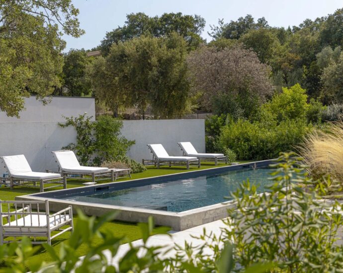 Exclusivité, Sainte-Lucie de Porto-Vecchio, Villa contemporaine, 4 chambres, piscine, aperçu mer, proche plage