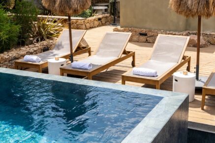 Bonifacio, 4-Star Hotel, 10 Private Suites, Infinity Pool