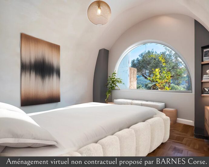 Palasca. Property. 5 Bedrooms. Pool. Panoramic Views of Countryside and Mountains