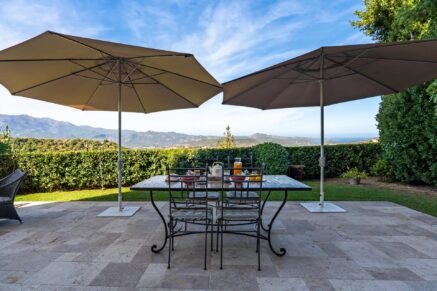 Oletta, Villa 7 chambres, Maison de maître, une dépendance, piscine chauffée, proche des plages