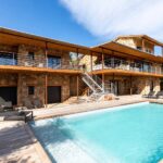 Arasu, villa d’architecte, 7 chambres, piscine, vue mer, plage à pied