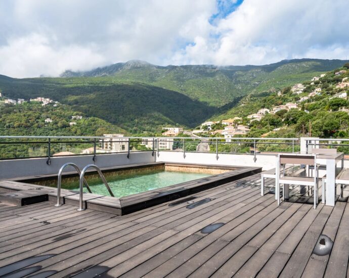Bastia, Ville di Pietrabugno, Penthouse, vue mer, 4 chambres, piscine, proche plages