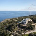 Favone, villa, panoramic sea view, 7 bedrooms, close to the beach, swimming pool, cinema room, gym, sauna, hammam, arcade room, pétanque court