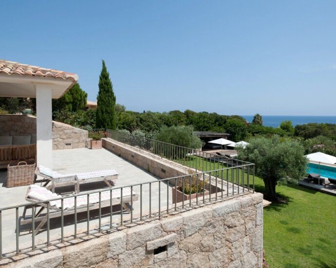 Domaine privé de Punta d&rsquo;Arasu, Villa vue mer 7 chambres, piscine, plage à pied