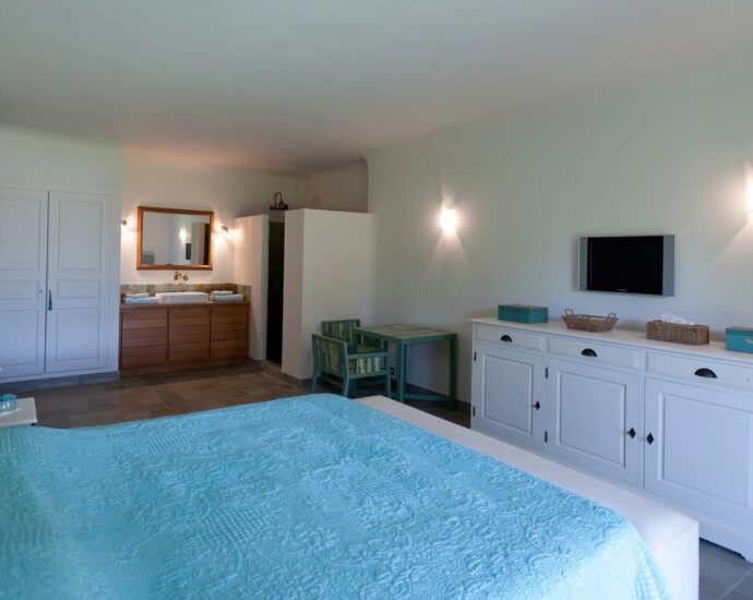 Domaine privé de Punta d&rsquo;Arasu, Villa vue mer 7 chambres, piscine, plage à pied