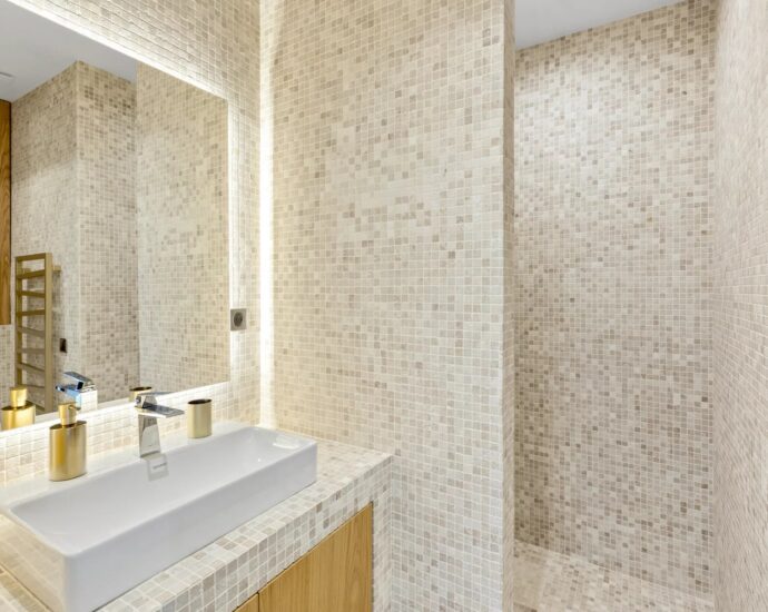 Porto-Vecchio, Palombaggia, Villa vue mer panoramique, 7 chambres, salle de sport, piscine chauffée, plage à pieds