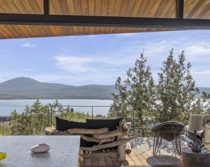 Pianottoli-Caldarello, Villa, Sea View, 5 Bedrooms, Swimming Pool