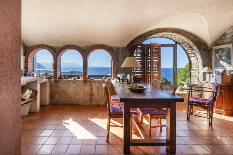 Cap Corse,  Centuri, Villa vue mer, 3 chambres, patio, proche plage