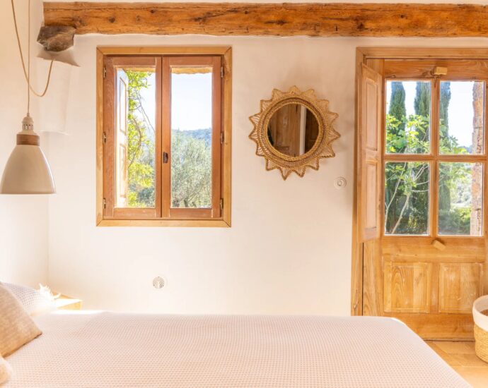 Porto-Vecchio, Piccovaggia, Villa type bergerie, 4 chambres, domaine privé, proche plage