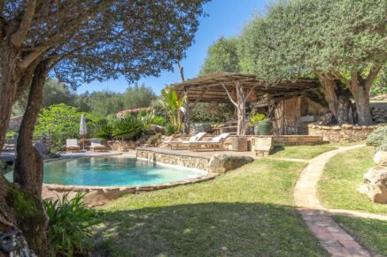 Porto-Vecchio, Piccovaggia, Farmhouse‑style Villa, 4 Bedrooms, Private Estate, Close to the Beach