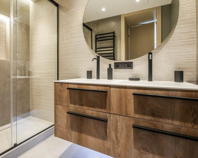 Monte Carlo, Le Shakespeare, Appartement vue mer et sur le Rocher, 2 chambres, proche commodités