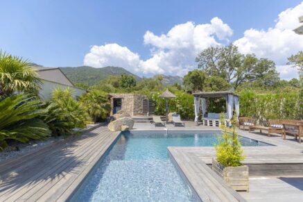 Villa Sainte Lucie de Porto Vecchio, near beach and river.