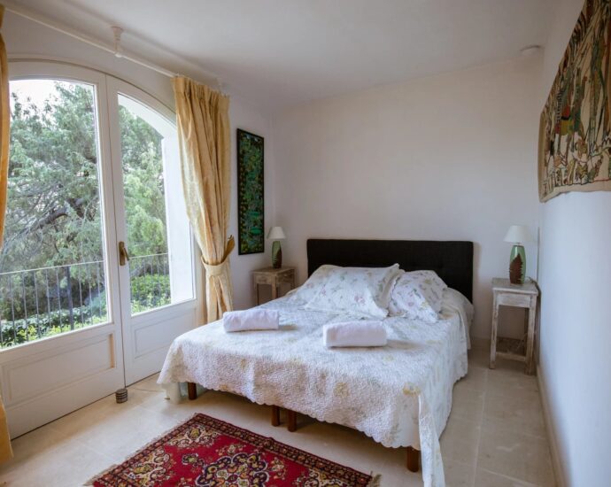 Cala Rossa, Benedettu, Villa vue mer panoramique, 6 chambres, piscine, plage à pied