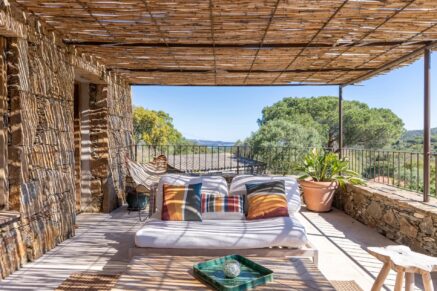 Porto-Vecchio, Piccovaggia, Farmhouse‑style Villa, 4 Bedrooms, Private Estate, Close to the Beach