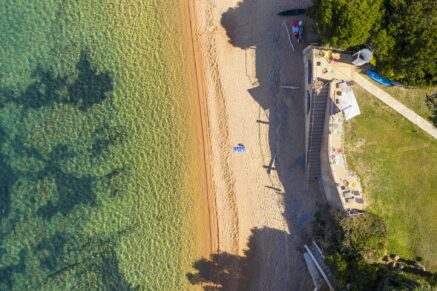 Porticcio, South Shore of Ajaccio, Waterfront villa, 5 bedrooms, panoramic sea view, direct beach access