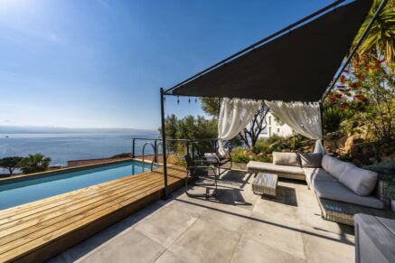 Ajaccio, Exclusivité, Villa, 5 chambres, vue mer panoramique, piscine, plage à pieds