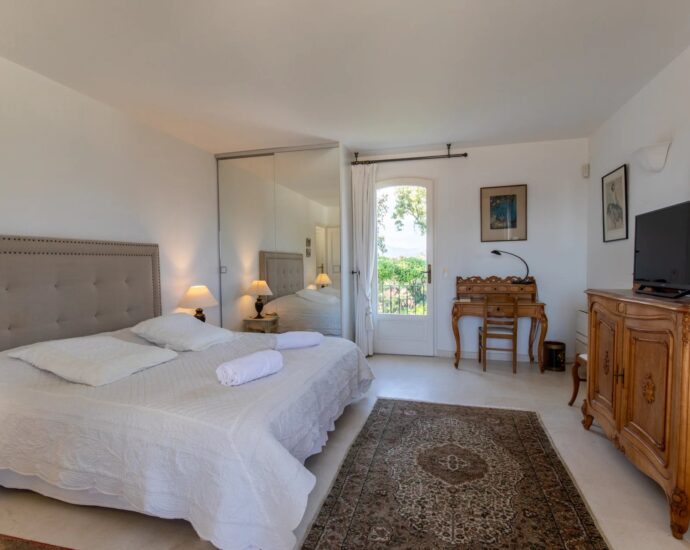 Cala Rossa, Benedettu, Villa vue mer panoramique, 6 chambres, piscine, plage à pied