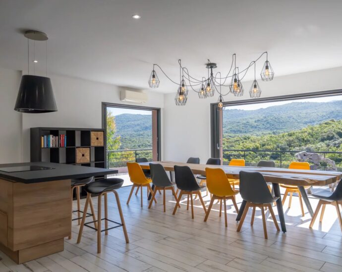 Porticcio, Rive Sud d&rsquo;Ajaccio, Villa,  7 pièces,  4 Chambres