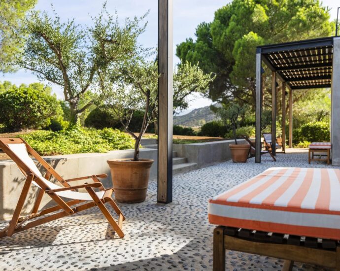 Saint-Florent, Villa contemporaine, 4 chambres, vue mer panoramique, piscine, domaine privé, plage à pieds