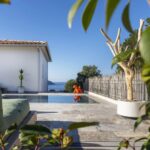 Exclusivité, Costi di Villanova, Villa contemporaine vue mer panoramique, 6 chambres, 2 appartements indépendants, piscine, proche plages et Ajaccio