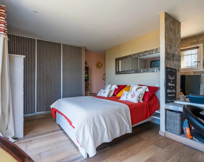 Lumio, villa, 7 chambres, vue mer, plage à pied