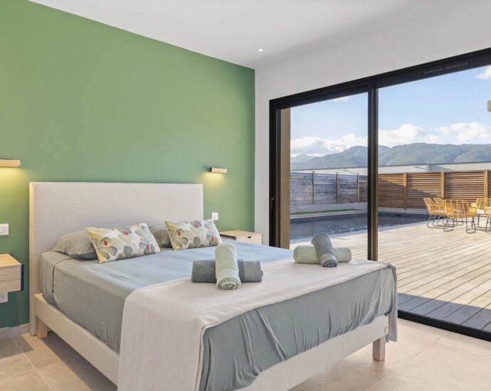 Mora dell Onda, Saint-Cyprien , Villa de plain-pied, 6 chambres, piscine, proche plage