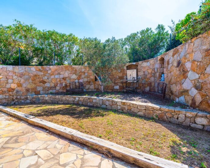 Lumio, villa, 7 chambres, vue mer, plage à pied