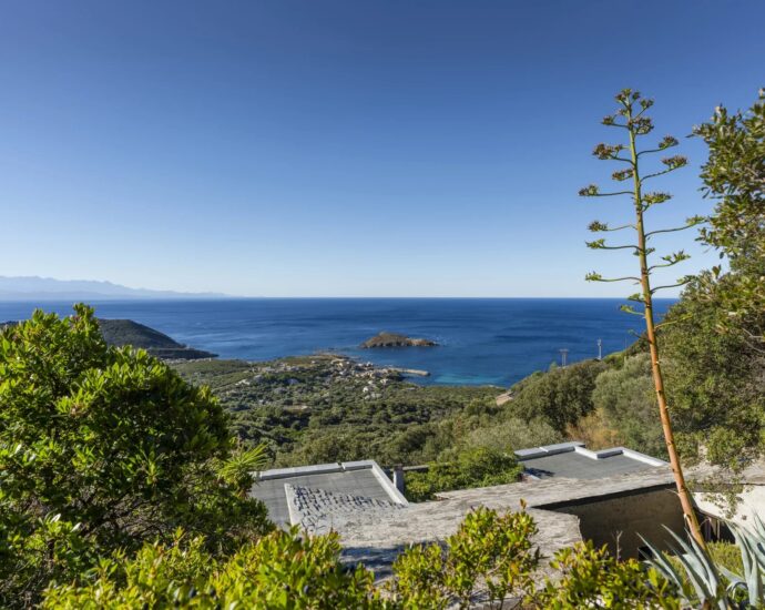 Cap Corse,  Centuri, Villa vue mer, 3 chambres, patio, proche plage