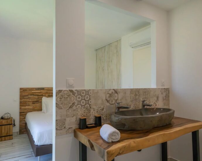 Porticcio, Rive Sud d&rsquo;Ajaccio, Villa,  7 pièces,  4 Chambres