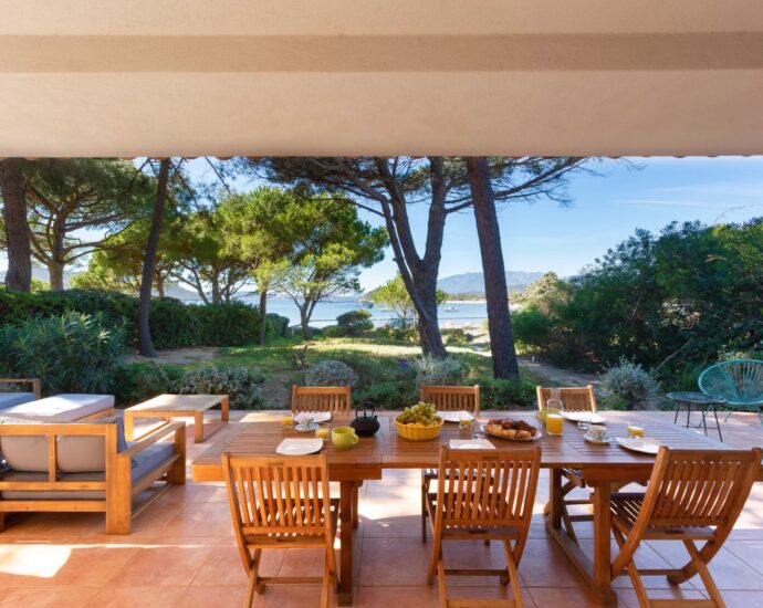 RV1880 – Domain of Cala Rossa, villa 4 bedrooms, waterfront, RL338 DA MARE