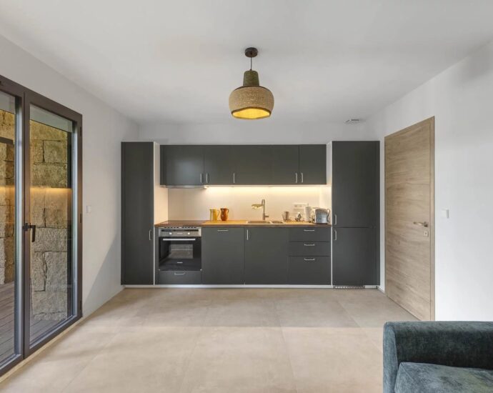 Pianottoli Caldarello, Villa, Walking distance to the beach, 6 bedrooms, Swimming pool